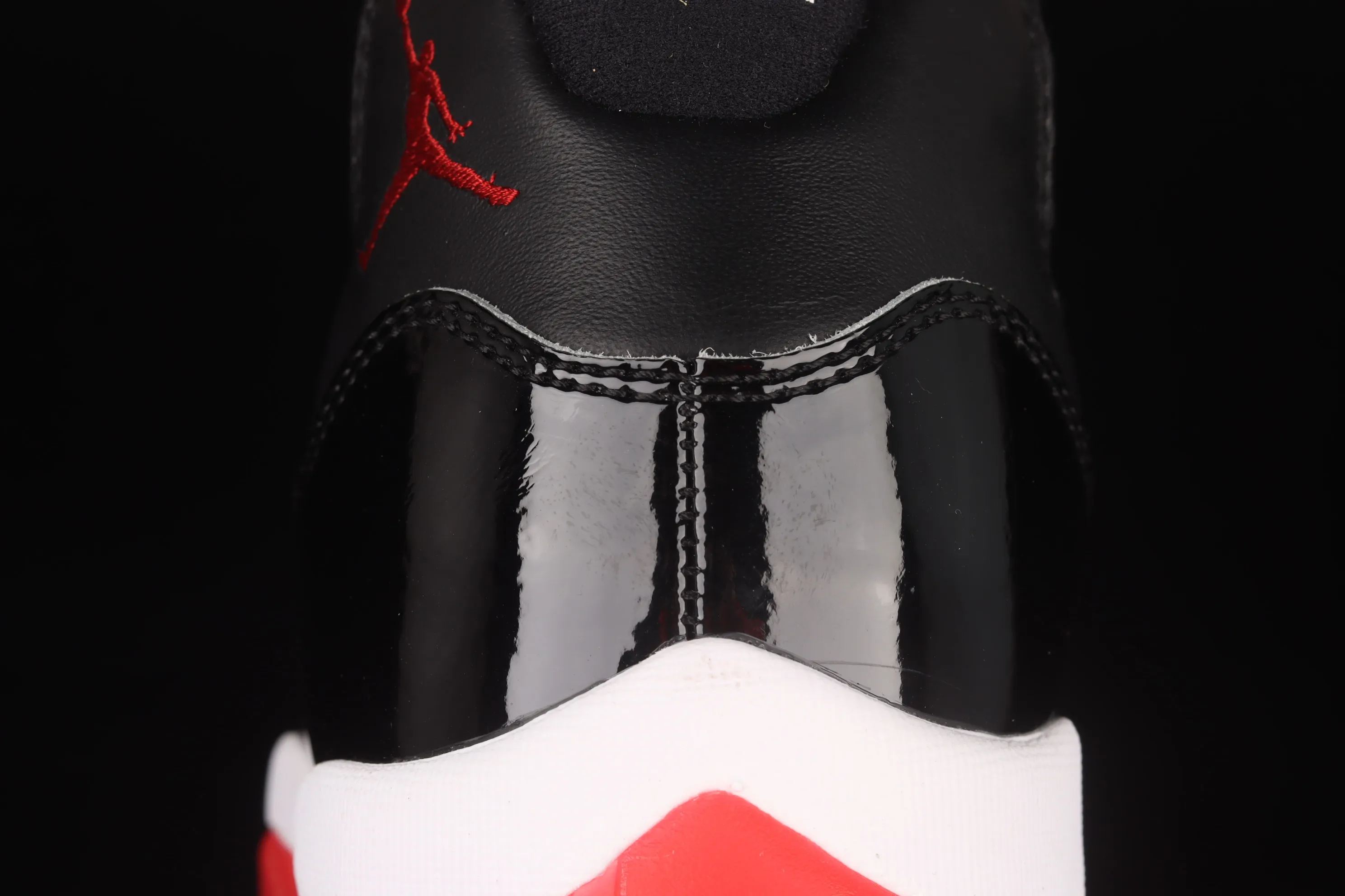 All categories Air Jordan Jordan series basketball shoes Air Jordan 11 F version Air Jordan 11 "Bred" AJ11 Joe 11 patent leather black and red first year replica high-top basketball shoes 378037-061